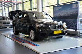 2016款宝马X1 sDrive18Li时尚型