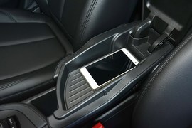 2016款宝马X1 sDrive18Li时尚型