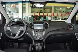 2015款现代全新胜达2.0T自动四驱智能型 5座