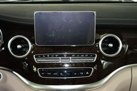 2016款奔驰V260L尊贵加长版