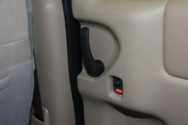 2008款别克GL8 2.5舒适版