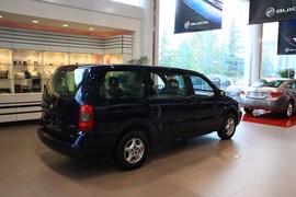 2008款别克GL8 2.5舒适版