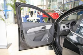 2009款克鲁兹1.8SX手自一体豪华版