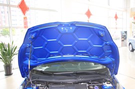 2009款福特嘉年华 1.5L自动时尚型