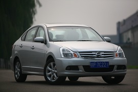 2009款日产轩逸对比测试