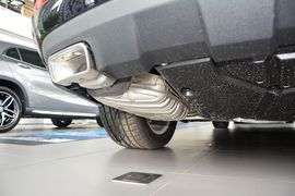 2015款奔驰R400 4MATIC豪华型