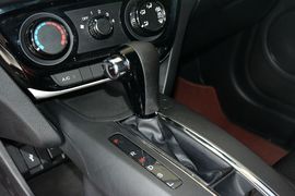 2015款本田XR-V 1.5L CVT经典版