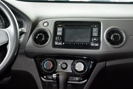 2015款本田XR-V 1.5L CVT经典版