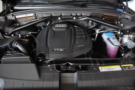 2016款奥迪Q5 40TFSI豪华型