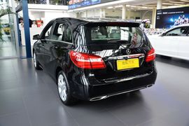 2015款奔驰B200时尚型