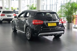 2015款奔驰GLA45 AMG 4MATIC