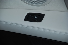 2010款宝马Z4 30i领先型