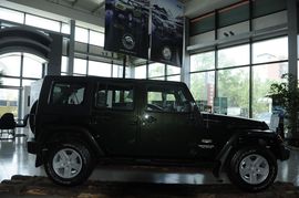 2010款吉普3.8L撒哈拉到店实拍