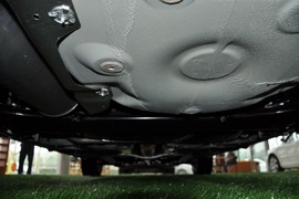 2011款斯柯达晶锐1.6L手动酷黑版