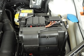 2011款斯柯达晶锐1.6L手动酷黑版