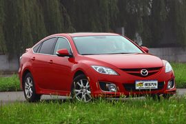 2010款马自达睿翼轿跑2.0L豪华版试驾实拍