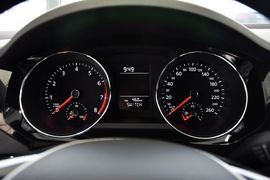 2015款大众速腾1.6L手自一体舒适型