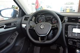 2015款大众速腾1.6L手自一体舒适型