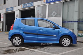 2010款铃木奥拓1.0L手动炫酷型