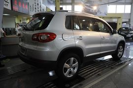 2010款大众途观 1.8TSI 手自一体 箐英版
