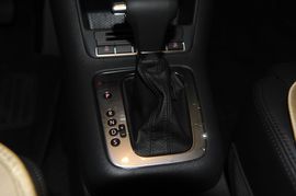 2010款大众途观 1.8TSI 手自一体 箐英版