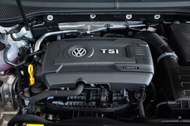 2017款大众迈腾 380TSI DSG旗舰型