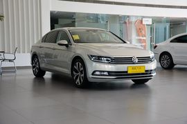2017款大众迈腾 380TSI DSG旗舰型