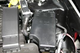 2010款吉普指南者2.4L运动版到店实拍