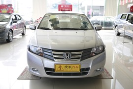 2008款本田锋范1.5AT精英版到店实拍