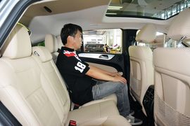 2015款奔驰GLE400 4MATIC运动SUV