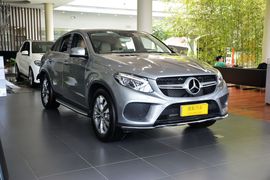 2015款奔驰GLE400 4MATIC运动SUV