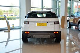 2016款路虎揽胜极光2.0T SE智耀版