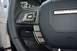 2016款路虎揽胜极光2.0T SE智耀版