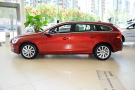 2016款沃尔沃V60 2.0T T5智逸版