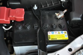 2010款丰田新花冠 1.6L手动经典版