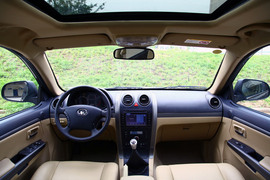 长城哈弗H5四驱2.4L超豪华欧风版