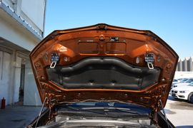 2016款华晨宝马X1 sDrive 18Li豪华型