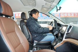 2016款东风风行CM7 2.0T自动豪华型