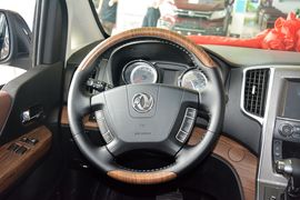 2016款东风风行CM7 2.0T自动豪华型