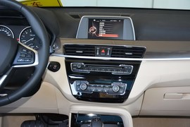 2016款华晨宝马X1 sDrive 18Li豪华型