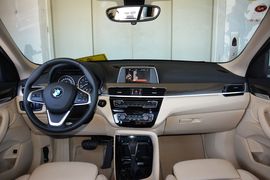 2016款华晨宝马X1 sDrive 18Li豪华型