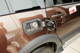 2016款东风风行景逸X5 1.6L手动尊享型