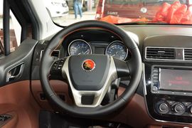 2016款东风风行景逸X5 1.6L手动尊享型