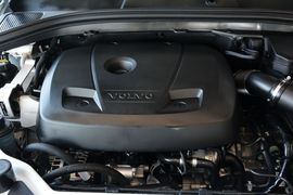 2017款沃尔沃XC60 2.0T T5 AWD智进版