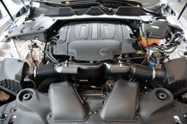 2016款捷豹XJL 3.0T四驱尊享商务版