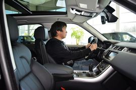2016款路虎揽胜运动版3.0 V6 SC HSE Dynamic