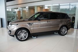 2016款路虎揽胜运动版3.0 V6 SC HSE Dynamic