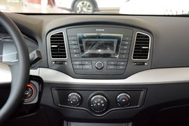 2015款荣威350 1.5L手动豪华天窗版