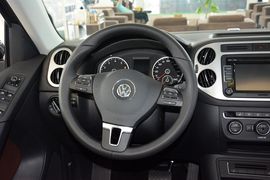 2016款大众途观300TSI自动两驱豪华版