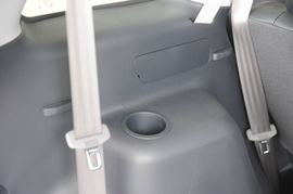 2010款海马普力马1.6手动 豪华型